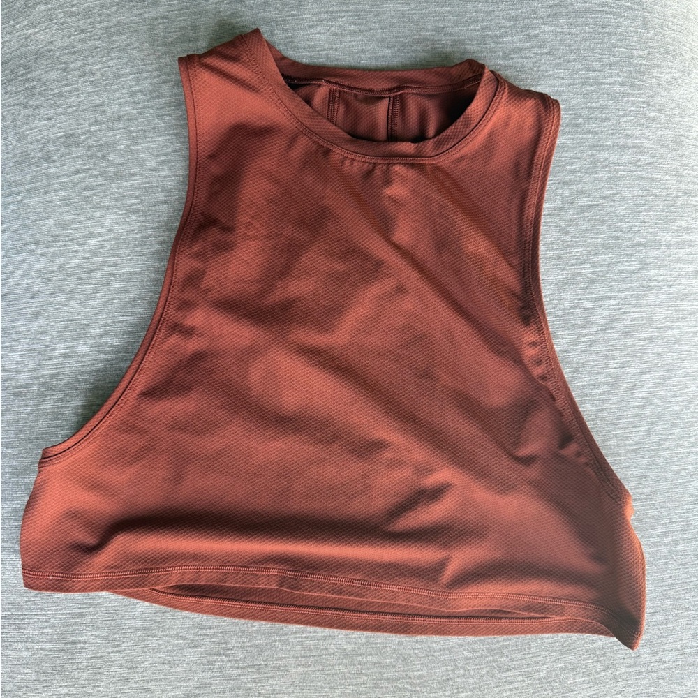 Lululemon Size 4 Women's Sleeveless Rust Top